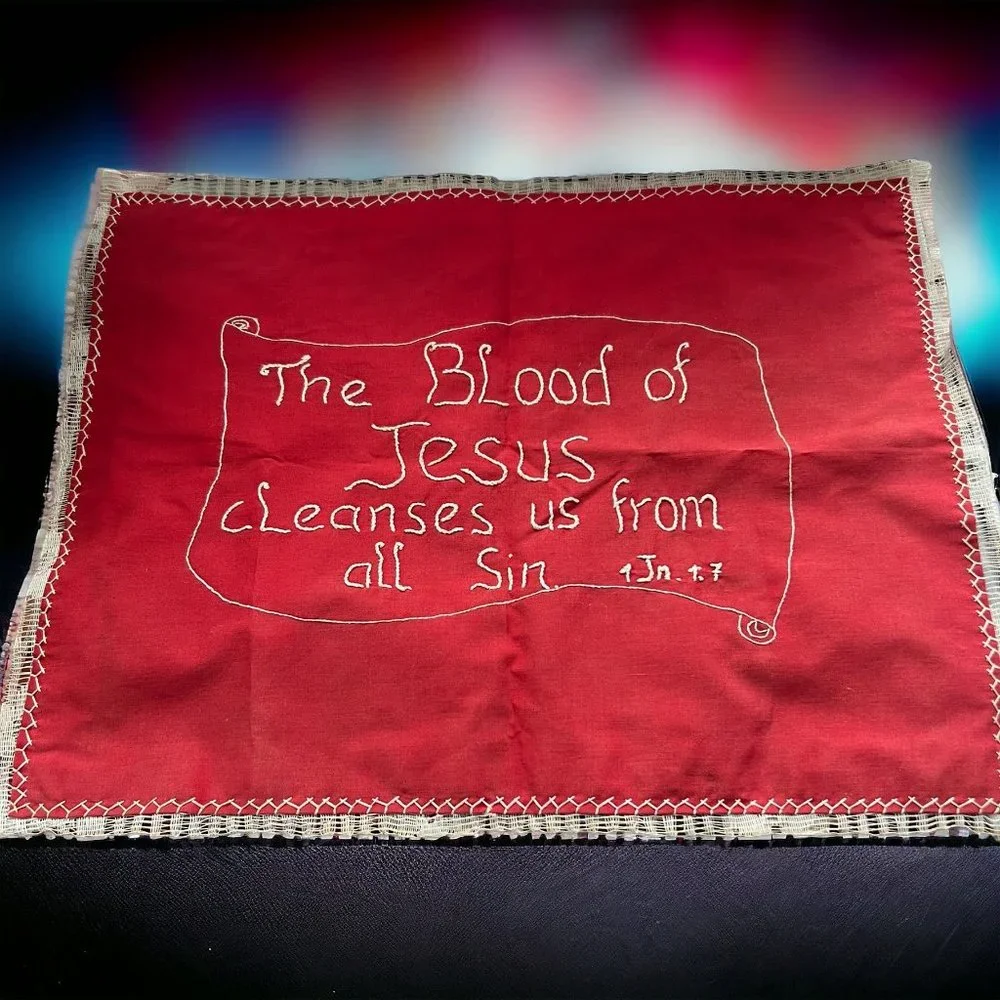 Vintage Hand Stitched Wall Hanging Blood of Jesus Cleanses Sin 1 Jn 1:7 Lace